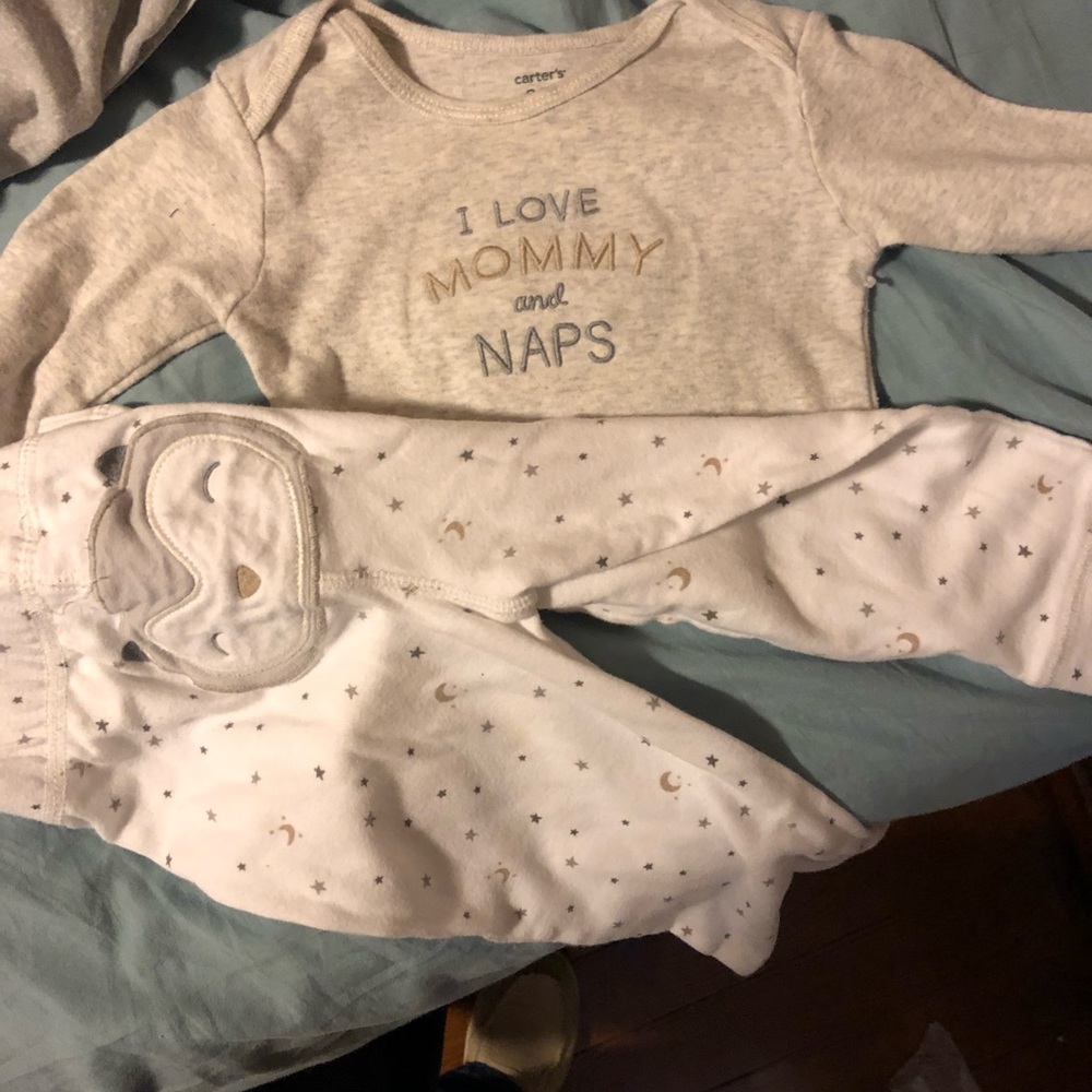 Carter’s Outfit